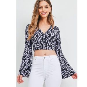 Bohemian Festival Style Leaf Print Bell Sleeve Crop Top